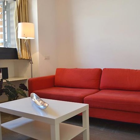 Apartamentos Living Valencia-Vitoria Oda fotoğraf