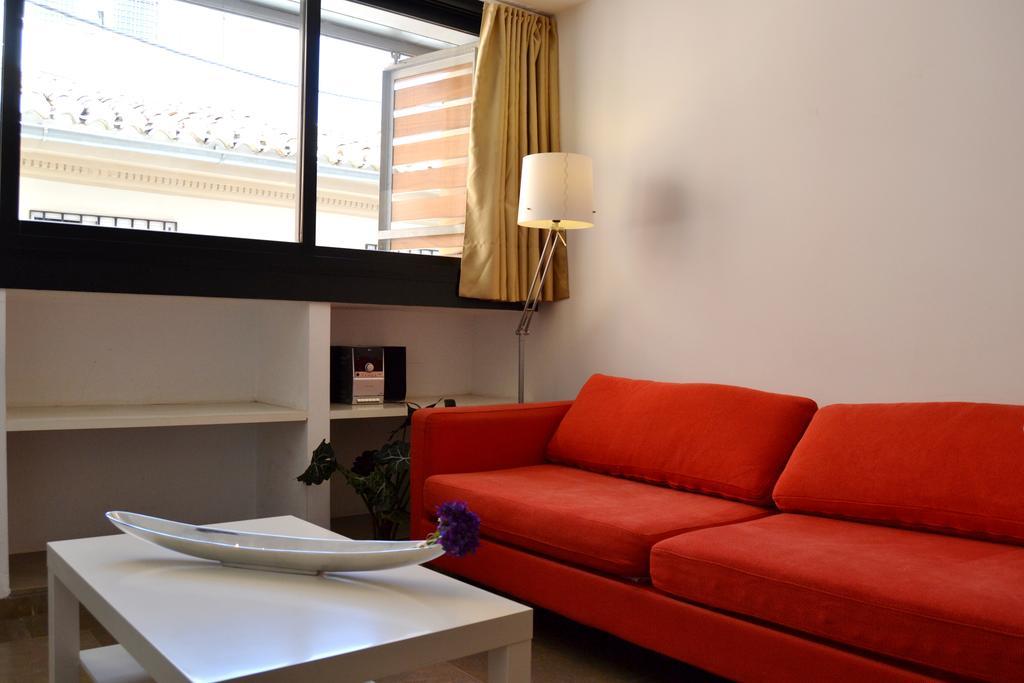 Apartamentos Living Valencia-Vitoria Oda fotoğraf